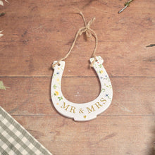 Load image into Gallery viewer, Ceramic Horse Shoe Hanger