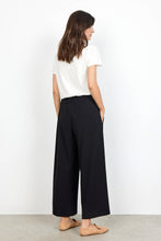 Load image into Gallery viewer, 25330- Relaxed Fit 3/4 Trousers- Black- Soya Concept