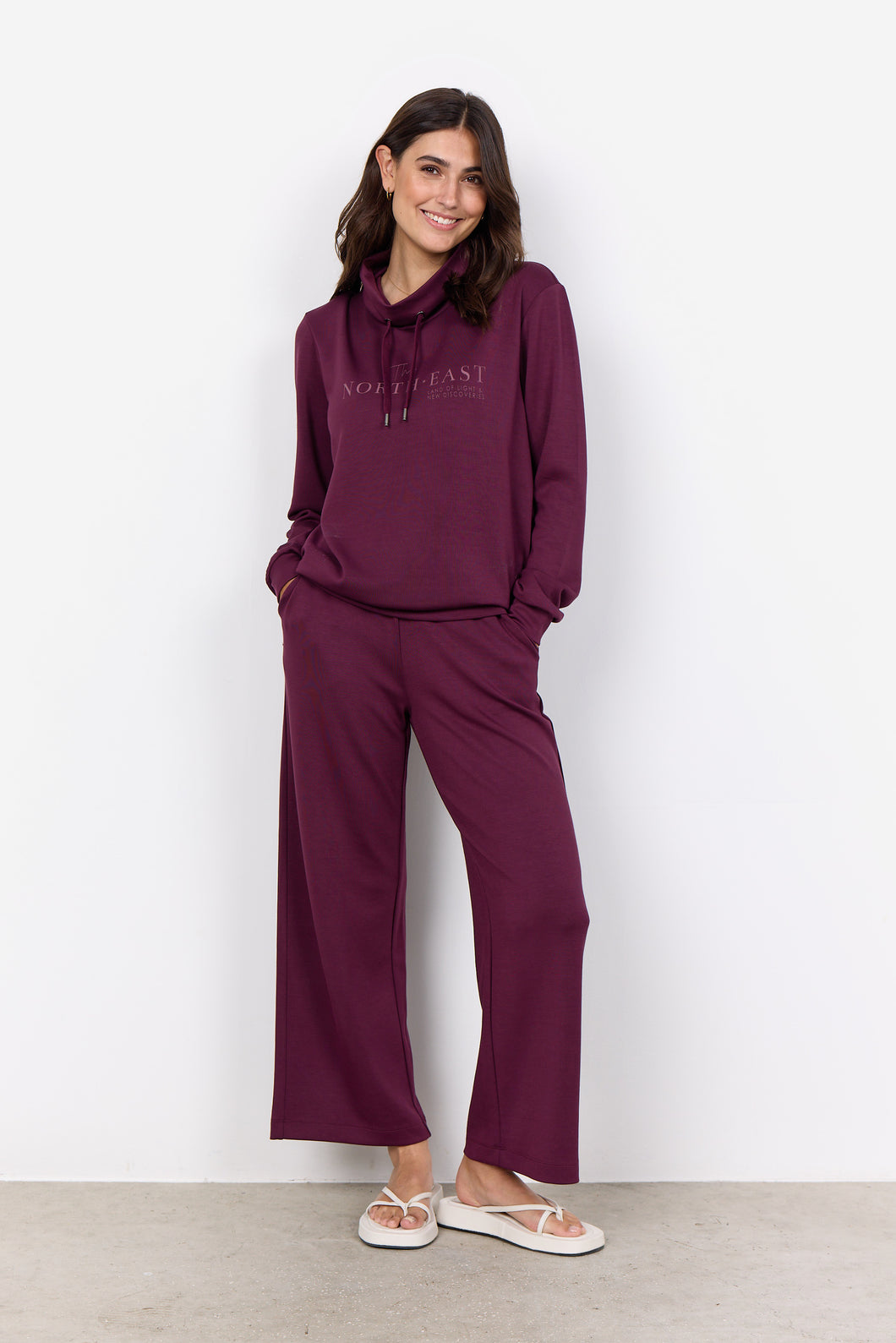 26703 - Wine Banu Sweater - Soya Concept