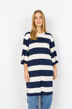 Load image into Gallery viewer, Over-Sized Stripped T-Shirt - SoyaConcept