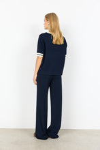 Load image into Gallery viewer, Basic T-Shirt - SoyaConcept