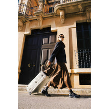 Load image into Gallery viewer, Brown long skirt - B. Young