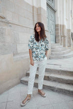 Load image into Gallery viewer, 3742- Floral Print Linen Blouse - Fransa