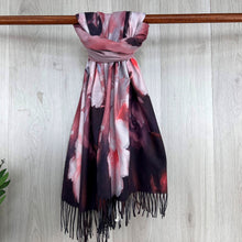 Load image into Gallery viewer, Scatter Print Scarf