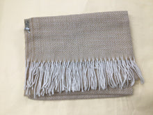 Load image into Gallery viewer, 1049320 -  Herringbone Cream Wrap  - Zelly