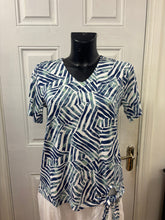 Load image into Gallery viewer, Blue Pattern T-shirt - Brandtex