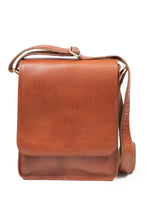 Load image into Gallery viewer, Messanger Bag Tan - Tinnakeenly Leathers