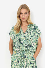 Load image into Gallery viewer, 40627- Blue Print Ena Blouse - Soya Concept