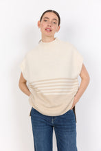 Load image into Gallery viewer, Sleeveless Knit - SoyaConcept