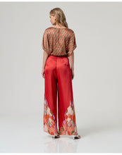 Load image into Gallery viewer, Red Print Pants - Surkana