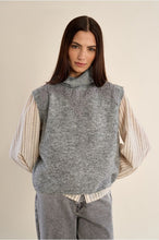 Load image into Gallery viewer, Ash Grey Sleeveless Sweater