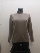 Load image into Gallery viewer, 6258 - Beige Pullover - Sunday