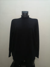 Load image into Gallery viewer, 6258 - Pullover - Black - Sunday