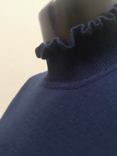 Load image into Gallery viewer, 6258 - Pullover - Navy - Sunday