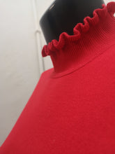 Load image into Gallery viewer, 6258 - Cherry Red Pullover - Sunday