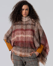 Load image into Gallery viewer, Plaid Poncho with Zipper - Surkana