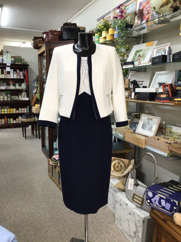 V351 - Mila Suit Navy - Via Veneto
