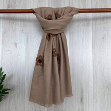 Load image into Gallery viewer, Flower Pattern Scarf