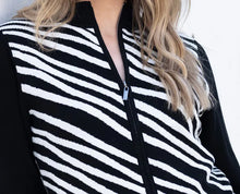 Load image into Gallery viewer, Printed Cardigan - Marble