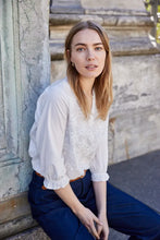 Load image into Gallery viewer, White Floral Appliqué Shirt- Fransa