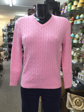 Load image into Gallery viewer, CN003 - Blossom Cable Knit - Castle of Ireland