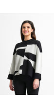 Load image into Gallery viewer, 7211- Crew Neck Abstract Print Knit Jumper-Black/White-Foil