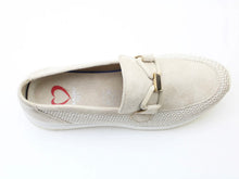 Load image into Gallery viewer, Ciara Beige Loafer - Heavenly Feet