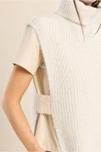 Load image into Gallery viewer, Cream Knit Vest - Molly Bracken