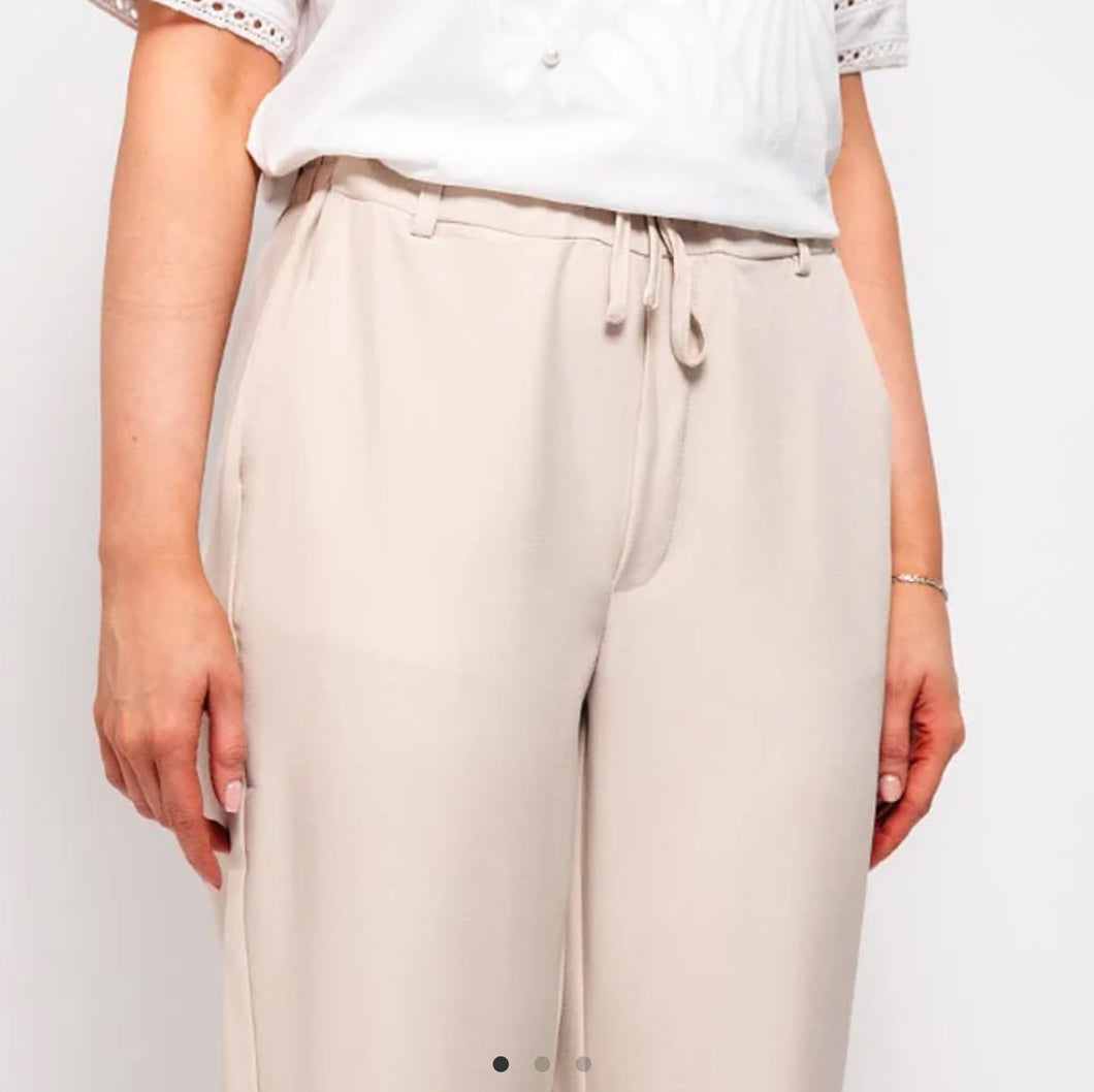 5850 -Mareena straight leg beige trousers-Fransa