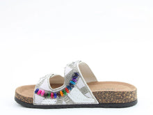 Load image into Gallery viewer, Jess - White Slider - Heavenly Feet