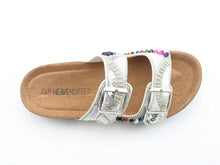 Load image into Gallery viewer, Jess - White Slider - Heavenly Feet