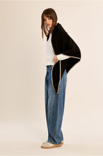 Load image into Gallery viewer, Ladies Woven Scarf Black - Molly Bracken