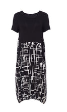 Load image into Gallery viewer, 156 Geometrical Print Dress/ Necklace - Ora