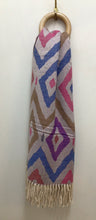 Load image into Gallery viewer, Diamond Fringed Scarf - Zelly