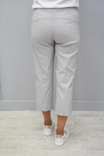 Load image into Gallery viewer, 51576- Robell Marie Cropped Trousers- Silver Grey