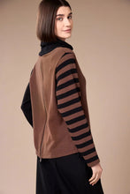 Load image into Gallery viewer, Colour Block Stripe Fleece Top - Peruzzi