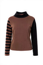 Load image into Gallery viewer, Colour Block Stripe Fleece Top - Peruzzi