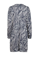 Load image into Gallery viewer, Navy &amp; Cream Print Jersey Dress- Soquesto