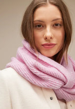 Load image into Gallery viewer, Soft Rose Melange Knitted Loop - Street One