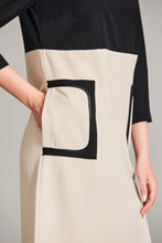 Load image into Gallery viewer, W24154- Straight Patch Pocket 3/4 Sleeve Dress- Ecru/Black- Peruzzi