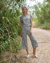 Load image into Gallery viewer, 7408- Print Culotte Trousers-Khaki- Marble