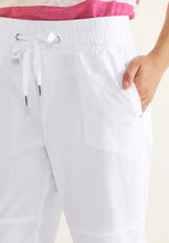 Load image into Gallery viewer, 376505- White Crops - Street One