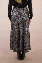 Load image into Gallery viewer, Lepoard Print Satin Skirt - Molly Bracken