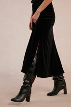 Load image into Gallery viewer, Velvet skirt - Molly Bracken