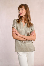 Load image into Gallery viewer, 1811 - Shimmer Polo-Shirt - Molly Bracken