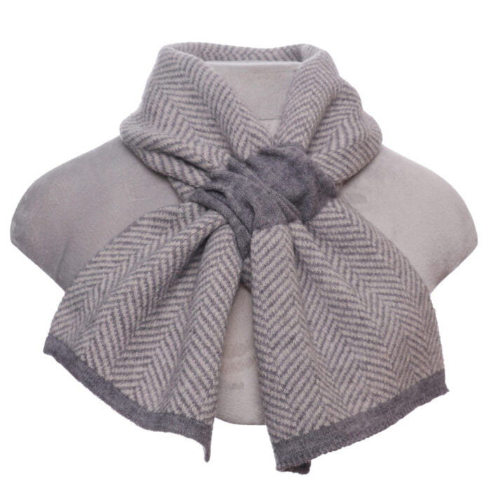 10319- Zelly Pull Through Scarf Grey