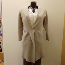 Load image into Gallery viewer, 8806 DECK Hooded Knit FreeSize- Beige