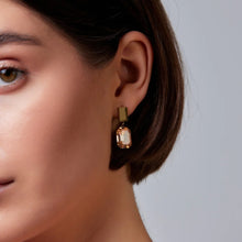 Load image into Gallery viewer, Zaria Champagne Earrings- Knight &amp; Day Jewellery