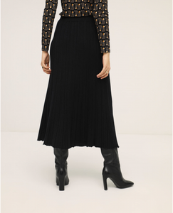 636- Black Ribbed Skirt - Surkana