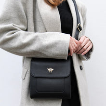 Load image into Gallery viewer, 5686- Black Bloomsbury Crossbody Bag - Alice Wheeler